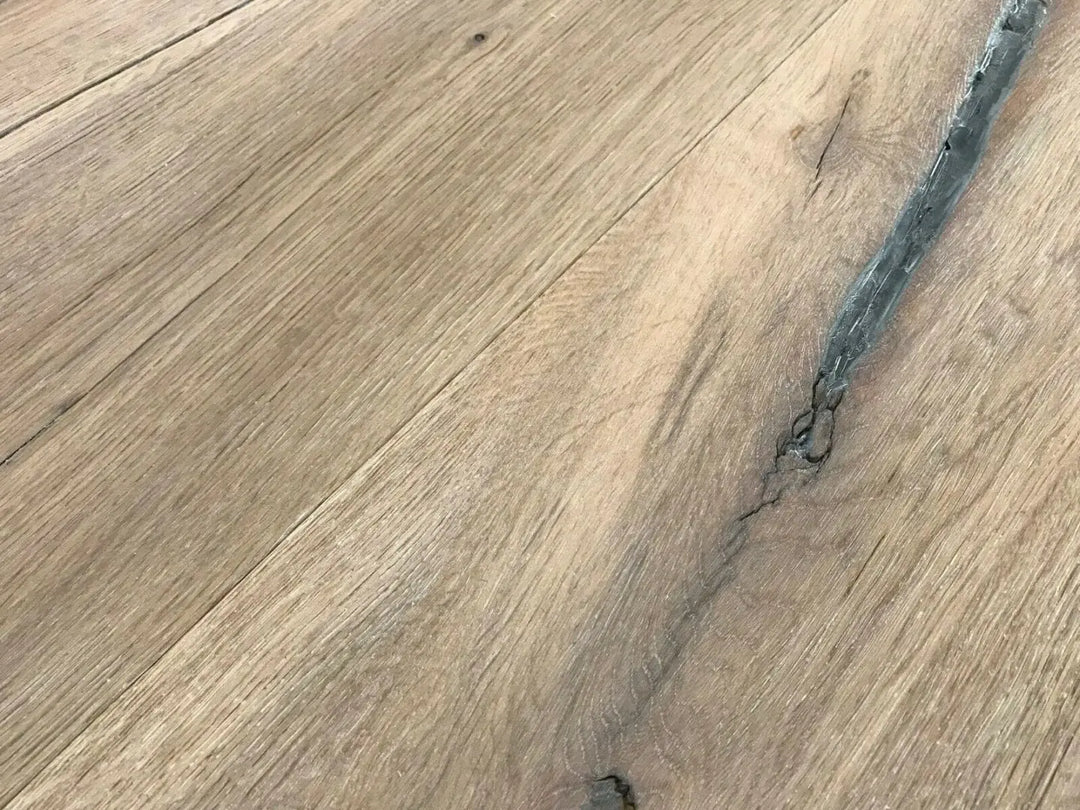 Eiche tief gebürstet weiß geölt Landhausdiele Fertigparkett